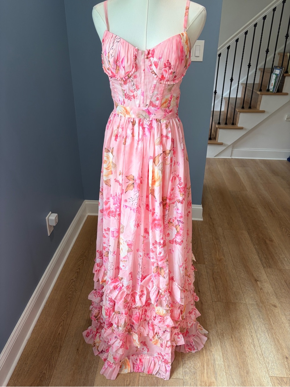 Formal Dress Pink Floral Corset Maxi Dress Ruffle Hem Lace-Up Back Size 4